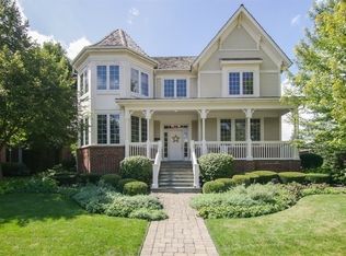 1462 Monterey Dr, Glenview, IL 60026