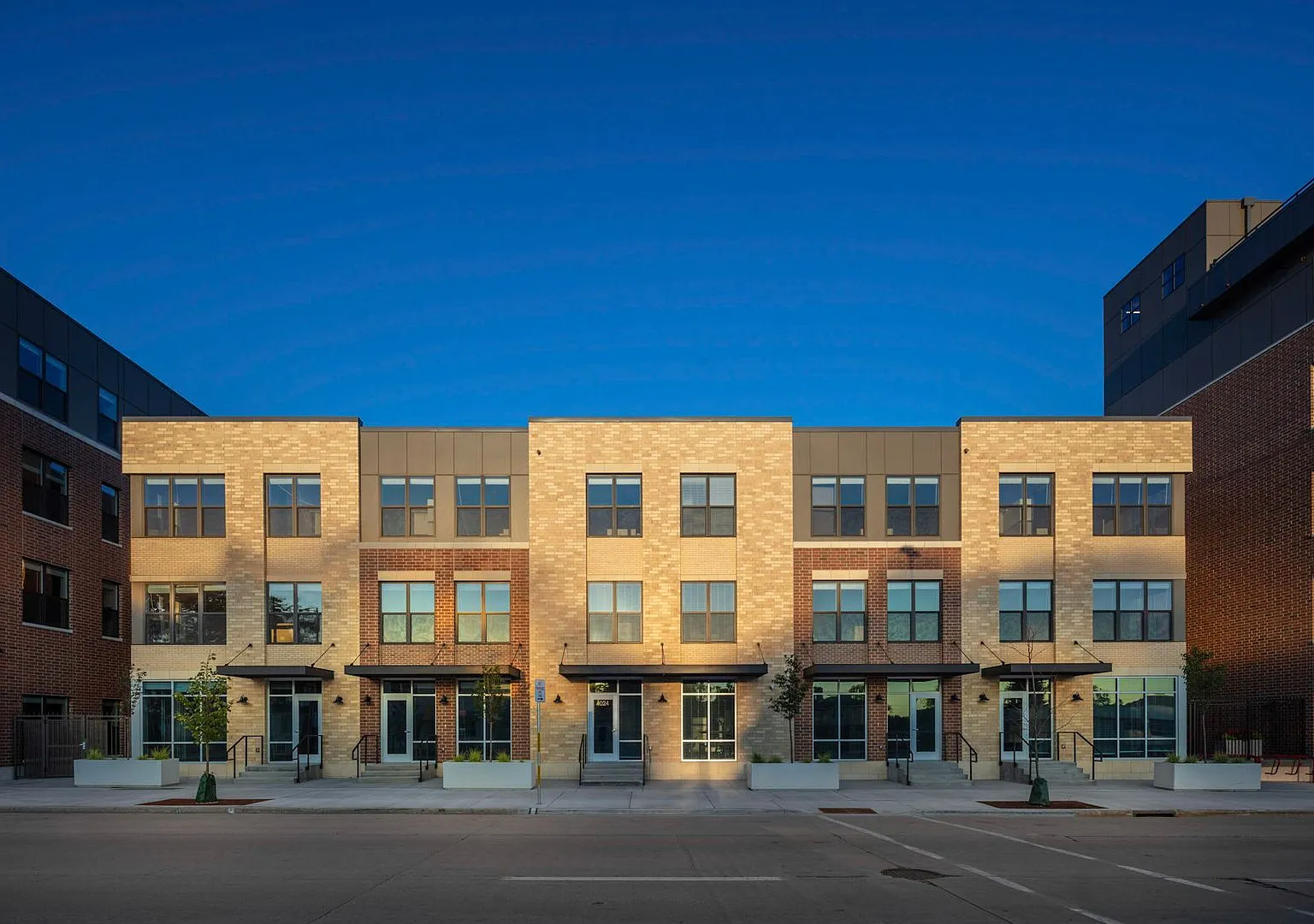 Peloton Residences, Llc - Live/Work Units — Photo 2