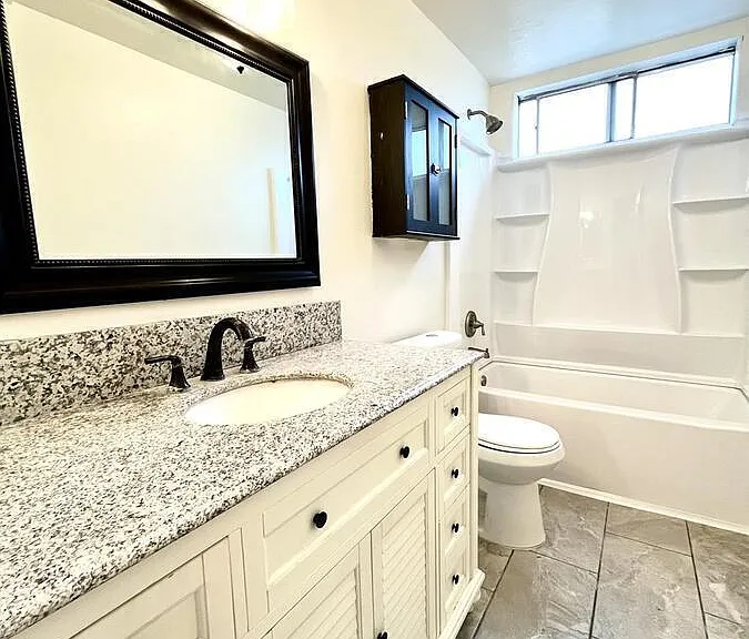 15214 S Raymond Ave #103 — Photo 18