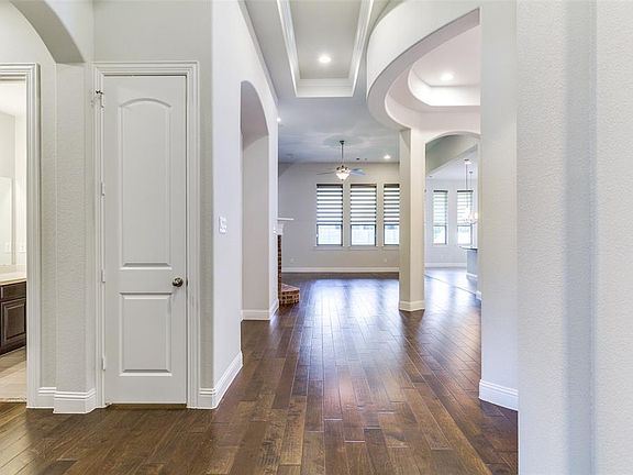 3rd image of 1205 7th St