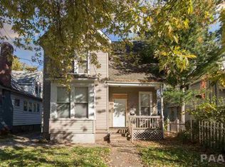 217 E Arcadia Ave, Peoria, IL