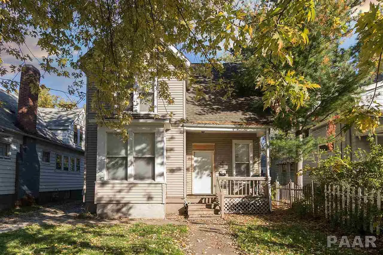 217 E Arcadia Ave photo 1