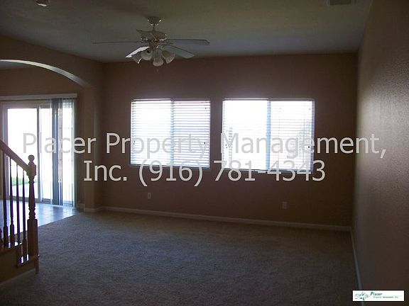 4th image of 1538 Loon Lake St