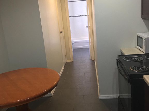 3rd image of 2 William St