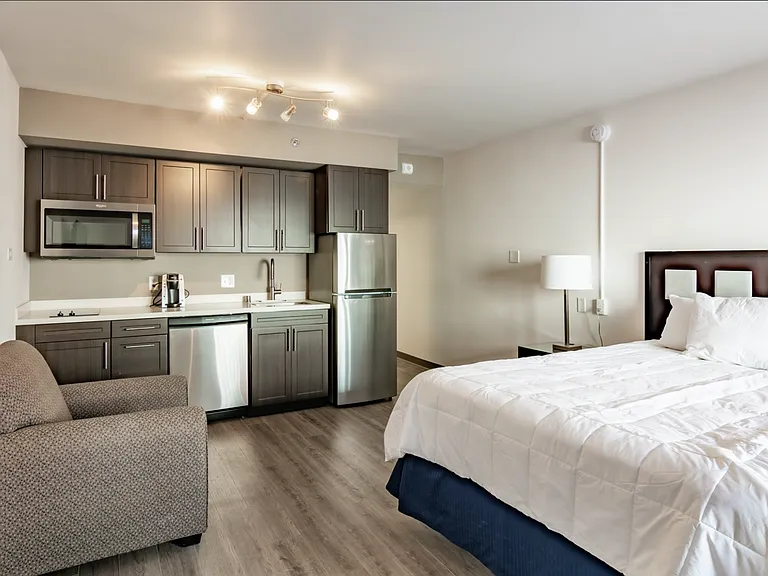 Live at the BLVD 2500 New, beautiful and best location! — Photo 30