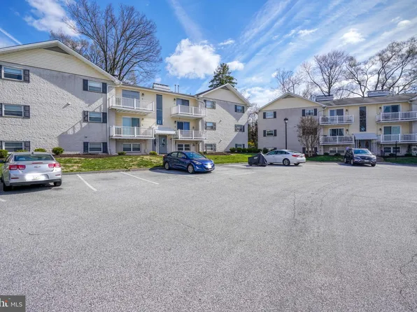 11 Warren Lodge Ct APT 2A, Cockeysville, MD 21030
