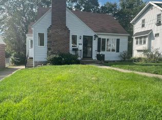 366 White Ave, Sharon, PA 16146