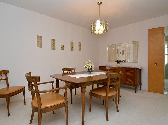 5th image of 1030 S Fernandez Ave APT 2L
