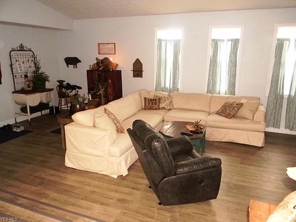 3rd image of 314 W Gorgas St