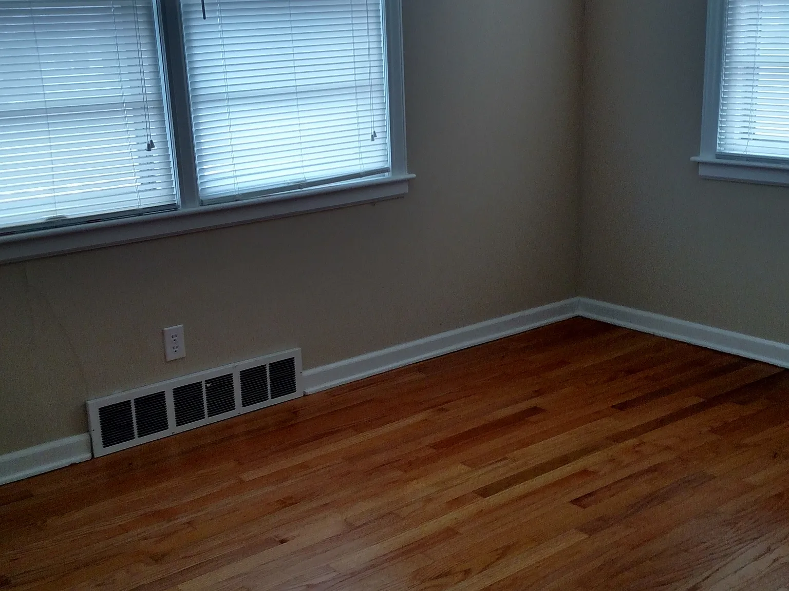 3 bed, 1320 sqft, $1,595 — Photo 3