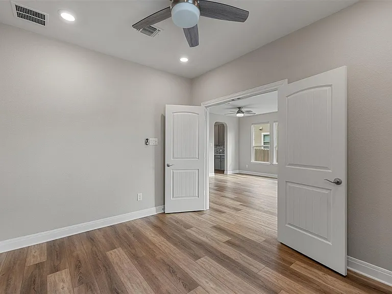 1709 Stinnett Dr — Photo 28