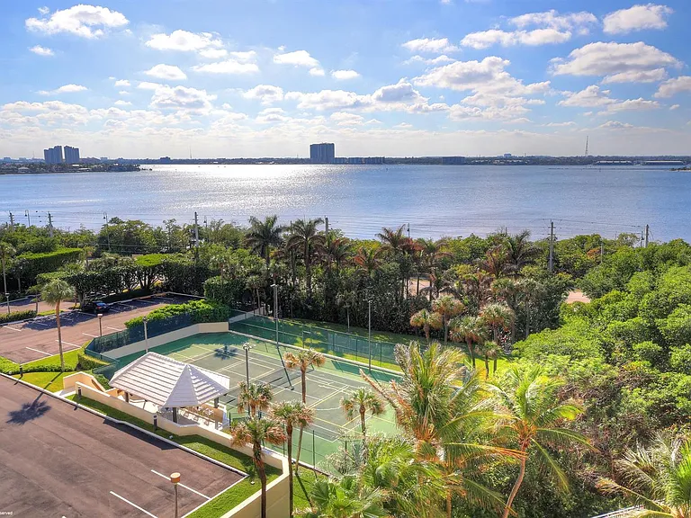 5310 N Ocean Dr #601 — Photo 36