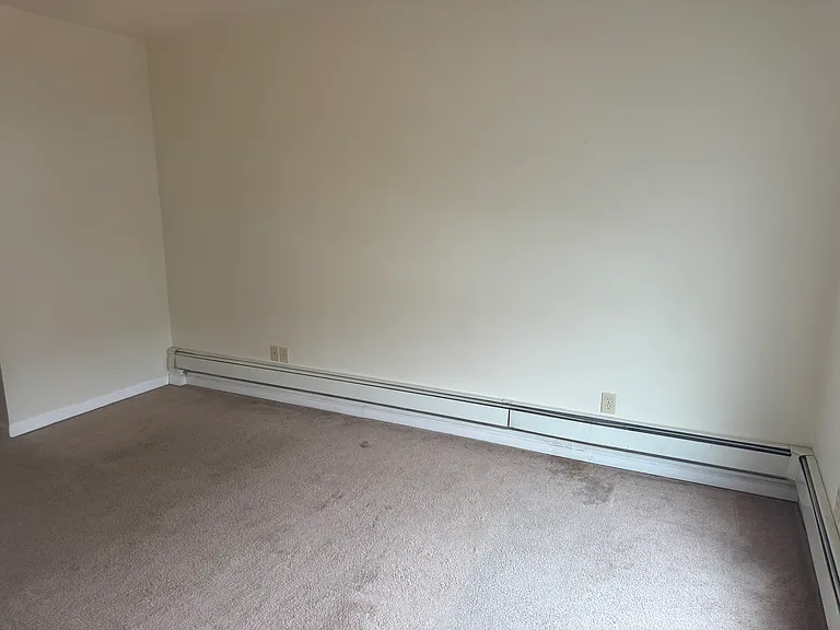 115 S 4th Street — Photo 11