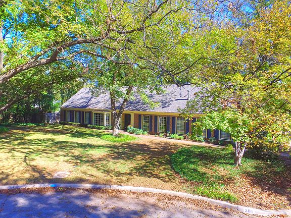 4th image of 501 Merrywood Ln