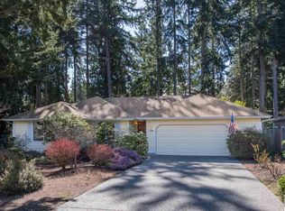176 Sunset Pl, Sequim, WA 98382