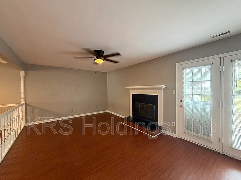 3918 Lantana Pl — Photo 5