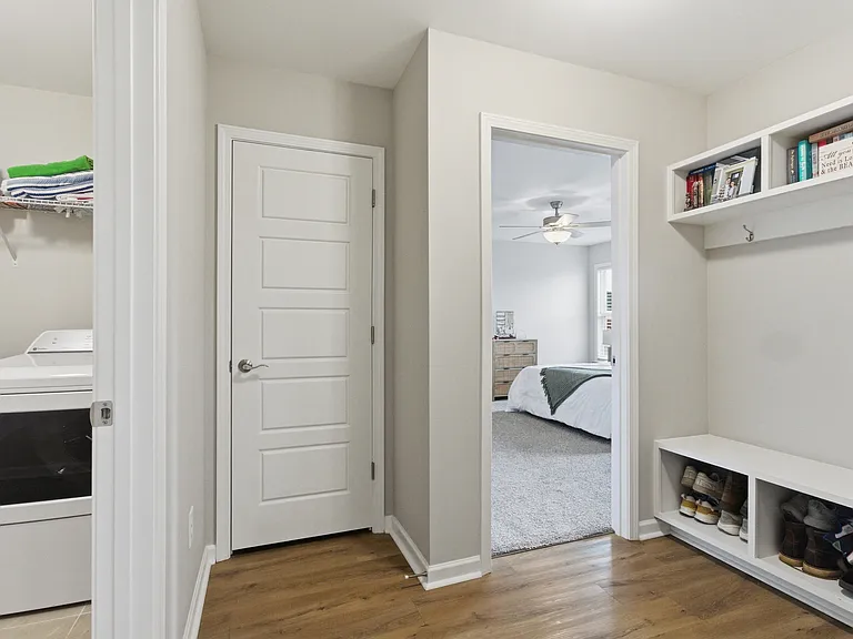200 Grist Mill Dr — Photo 10