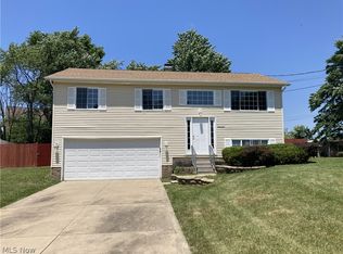 25355 Price Rd, Bedford, OH 44146