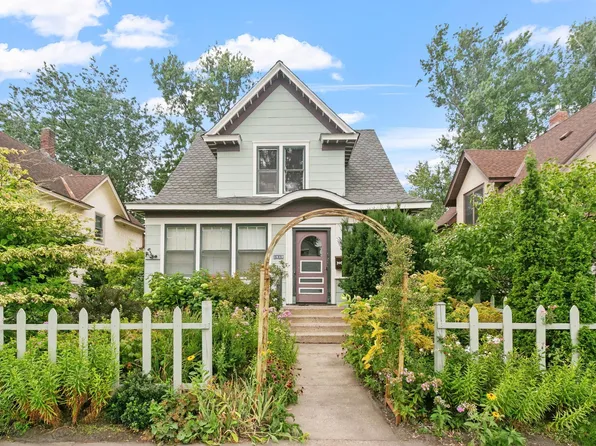 1610 Madison St NE, Minneapolis, MN 55413