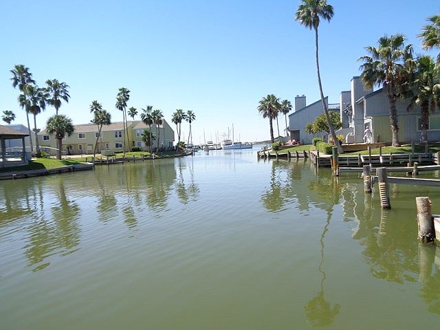1st image of 502 Lauderdale Dr #502