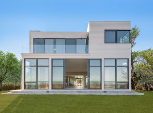 247 Kings Point Rd, East Hampton, NY 11937