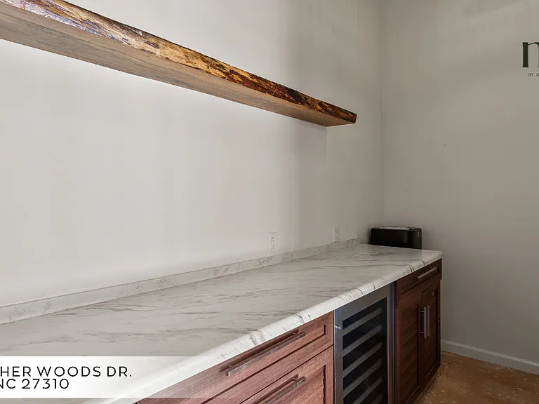 4660 Thatcher Woods Dr — Photo 5