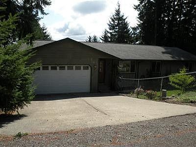 2nd image of 161 NE Jolly Roger Ln