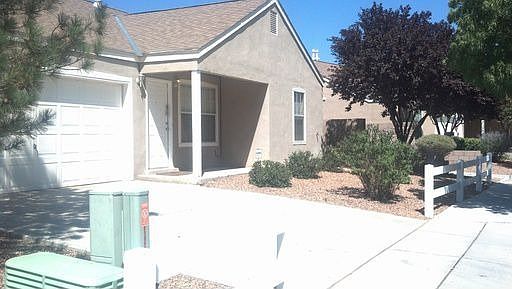 5th image of 10627 Hatch Dr NW