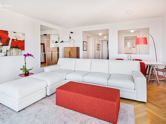 5th image of 80 Columbus Cir Unit 59B