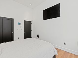 15 Anderson St, Portland, ME 04101