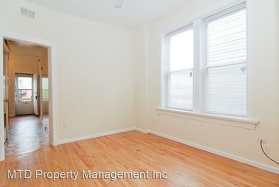 5th image of 1739 N Damen Ave APT 3R