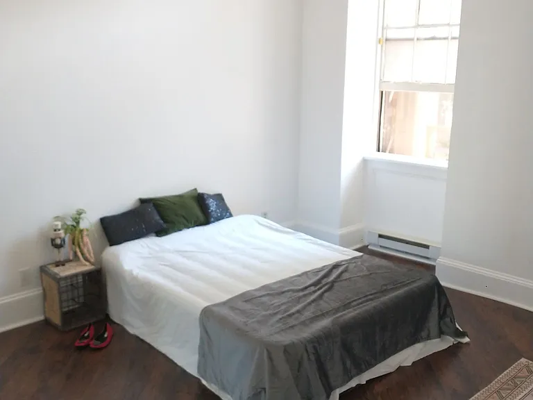 32 1st St #2 — Photo 8