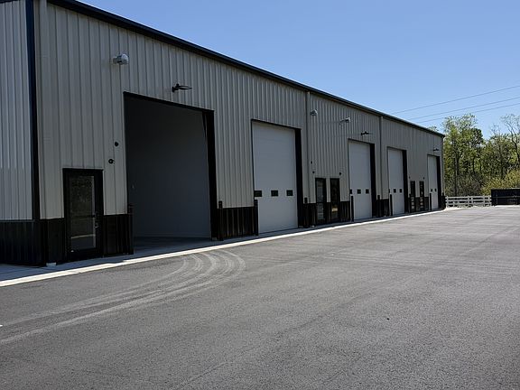 4th image of 1085 N Black Horse Pike #100B