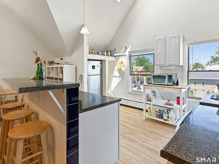 542 George St #A3 — Photo 6