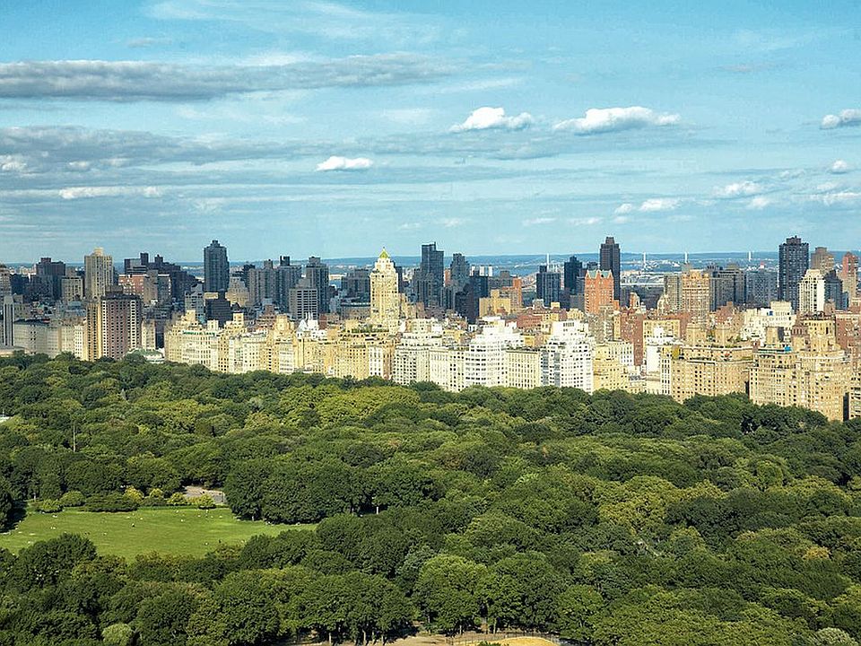 1st image of 80 Columbus Cir #68C