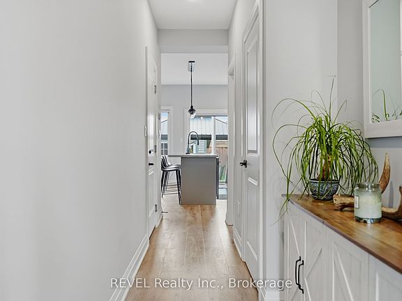 5th image of 11 Lymburner St