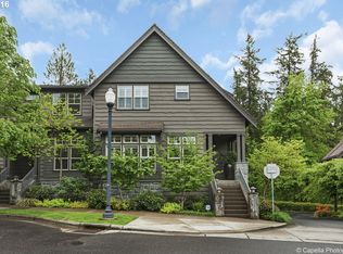 10242 SW Windwood Way, Portland, OR 97225