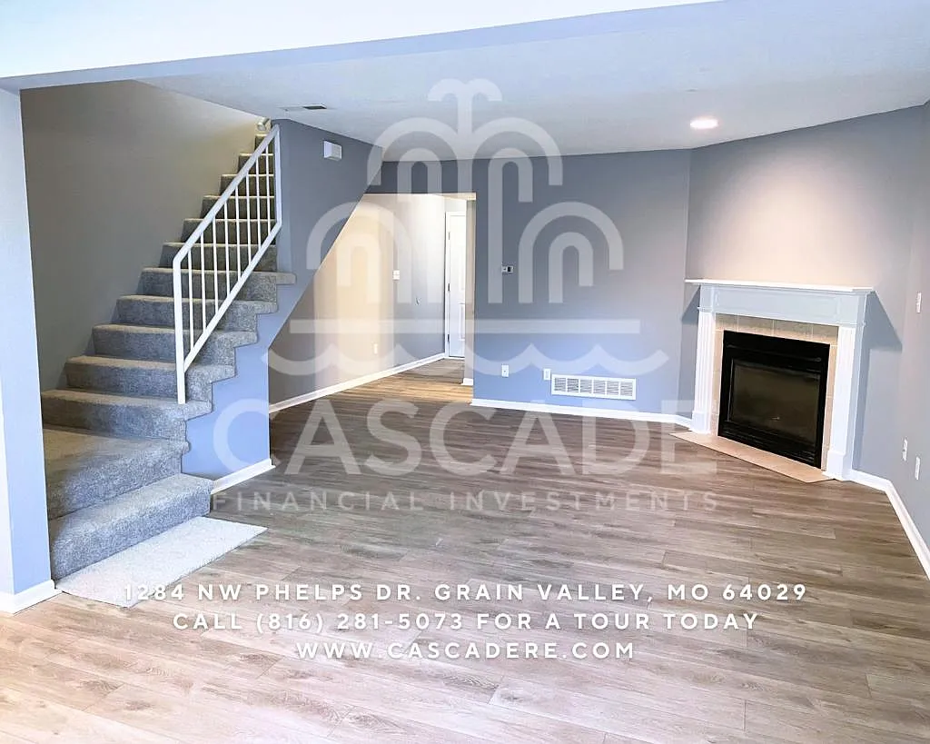 1286 NW Phelps Dr — Photo 4