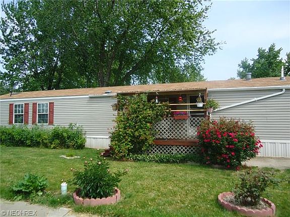 5th image of 135 N Compass Dr