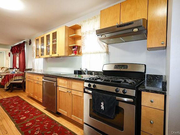 5th image of 101-23 126th Street