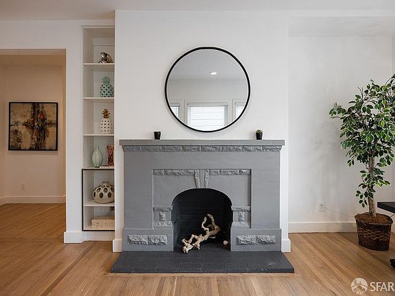 3rd image of 290 21st Ave #290