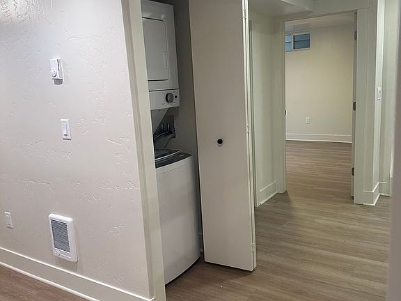 5th image of 311 W Spruce St Unit B