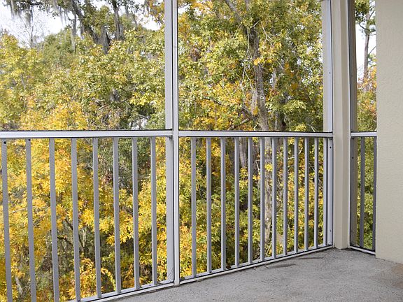 3rd image of 7801 Point Meadows Dr Unit 1408