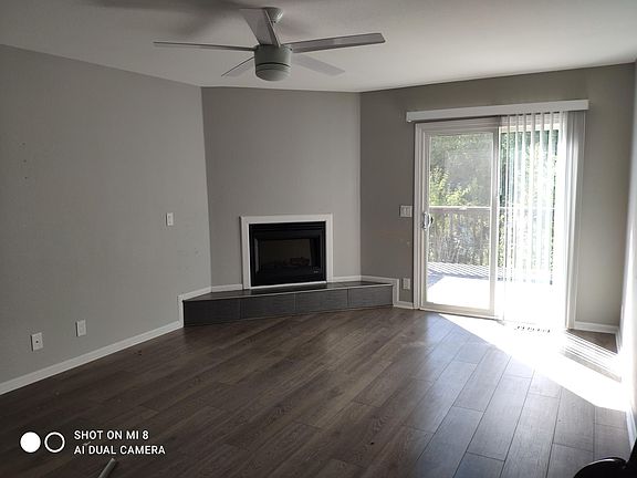 3rd image of 6902 N Edison Ave