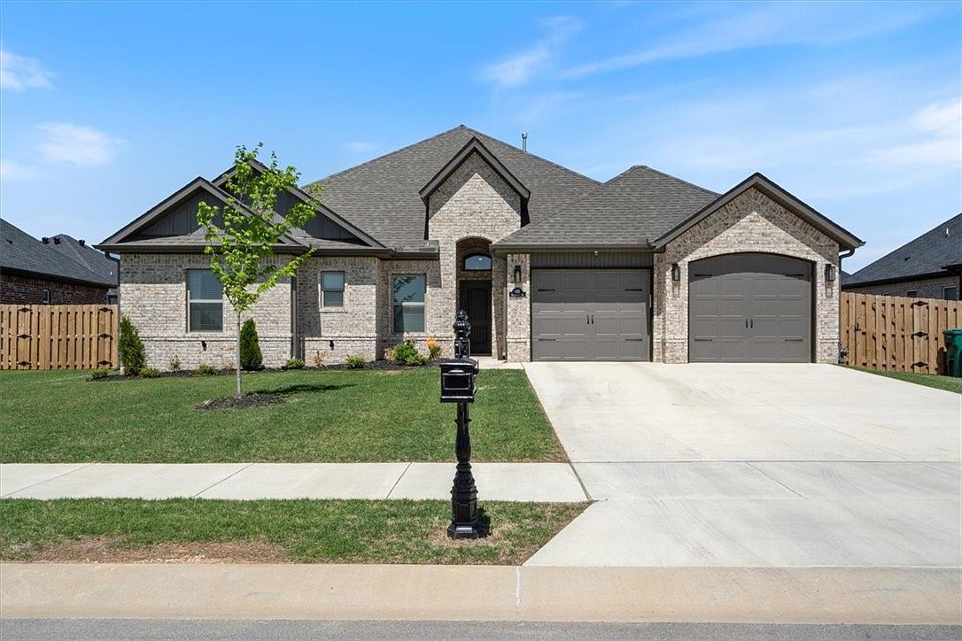 930 Bellagiola Ave, Tontitown, AR 72762 Zillow