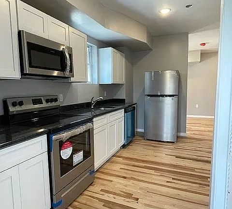 4th image of 4926 Kingsessing Ave Floor 2