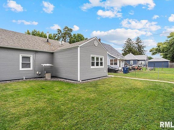 4th image of 3151 Diehn Ave
