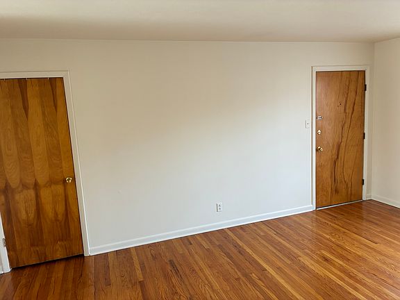 4th image of 2632 Lindsay Ave #A3