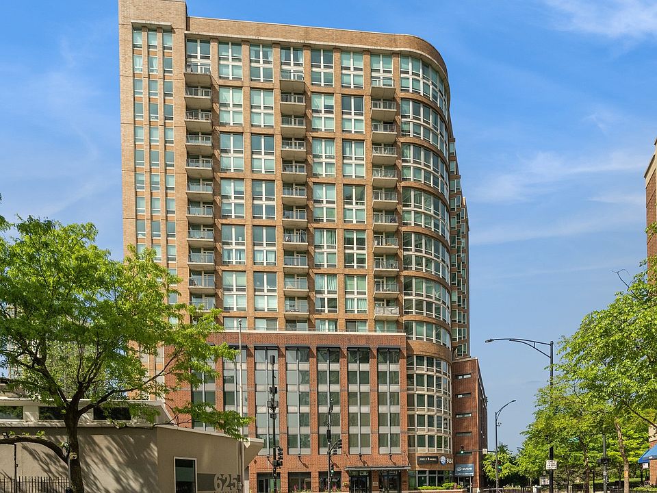 1st image of 600 N Kingsbury St APT 501