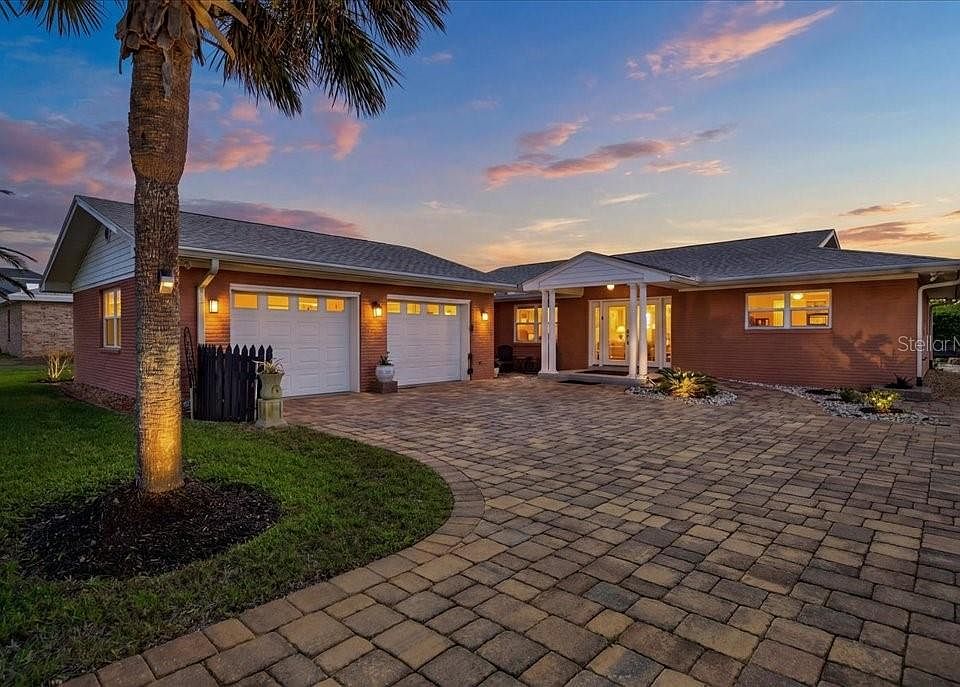 1st image of 6 Beachside Dr